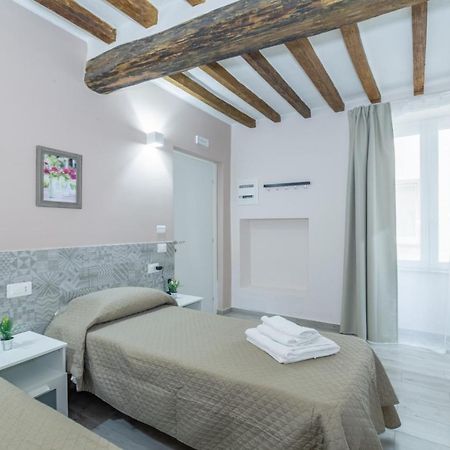ホテル Residenza Borgo Guazzo パルマ エクステリア 写真
